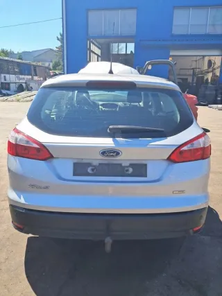  Крышка багажника (дверь 3-5) Ford Focus 3 Арт e10060869, вид 1