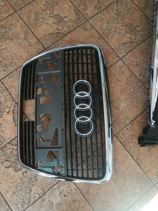 4F0853651 4F0853651AQ Решетка радиатора Audi A6 C6 (S6,RS6) Арт e10065764, вид 1