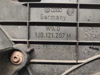 1J0121207M Вентилятор радиатора Audi A3 8L Арт e10071254, вид 4