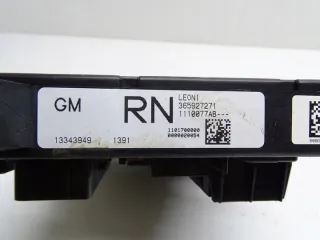 13343949 16553847713 Блок предохранителей Opel Astra J Арт e10084975, вид 6