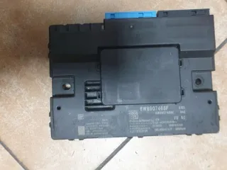 8W8907468F Блок предохранителей Audi A4 B9 Арт e10096799, вид 1