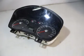 3M5F-10A885-A Щиток приборов (приборная панель) Ford Focus 1 Арт e10128991, вид 3