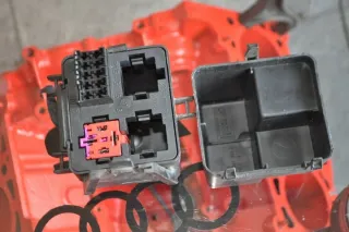 1J0941369B 1J0941385A, 1J0941391C Блок предохранителей Audi TT 1 Арт e10145428, вид 5