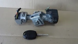 3M513F880AD Замок зажигания Ford Focus 2 Арт e10157903, вид 1