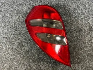A1698200964L Фонарь задний левый Mercedes A W169 Арт e10217953, вид 1