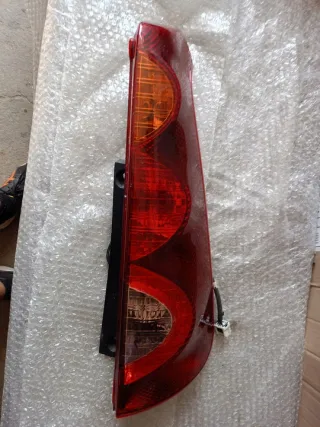  Фонарь задний левый Nissan Note E11 Арт e10221048, вид 1