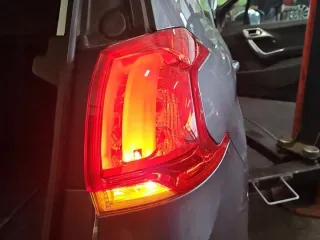 2013-2019 IMPRK1371718, 9678074380 Фонарь задний правый Peugeot 2008 Арт e10225209, вид 1