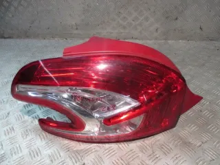  Фонарь задний левый Peugeot 208 Арт e10225285, вид 1