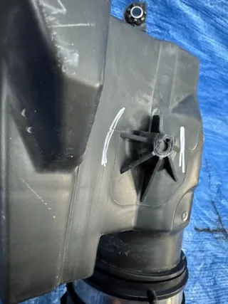 165002896R Корпус воздушного фильтра Dacia Duster 2 Арт e10229701, вид 10