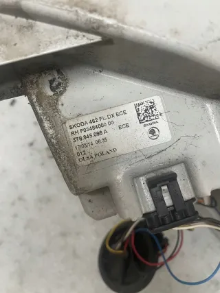 3T9945096A Фонарь задний правый Skoda Superb 2 Арт e10236416, вид 4