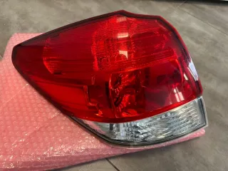 220-20067 Фонарь задний левый Subaru Legacy 5 Арт e10236796, вид 2