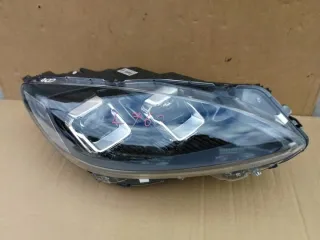 LV4B-13E016-AH LV4B13E016AH L90187839 JX7B-13B626-BH Фара правая Ford Escape 3 Арт e10265986, вид 1