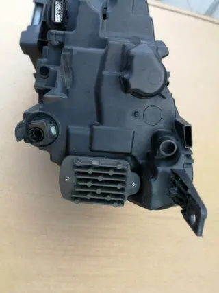 LV4B-13E016-AH LV4B13E016AH L90187839 JX7B-13B626-BH Фара правая Ford Escape 3 Арт e10265986, вид 10