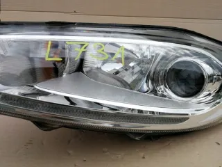 C1BB-13W030-CG C1BB13W030CG Фара левая Ford Fiesta 6 Арт e10393261, вид 5