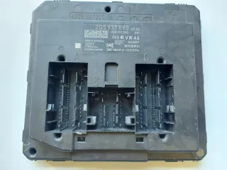 2Q5937090 Блок предохранителей Volkswagen Caravelle T6 Арт e10394324, вид 1
