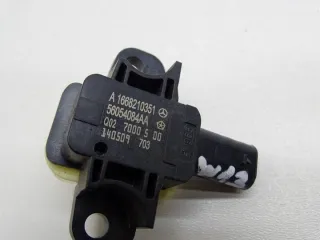 A1668210351 16732633578 Датчик удара Mercedes A W176 Арт e10413752, вид 6