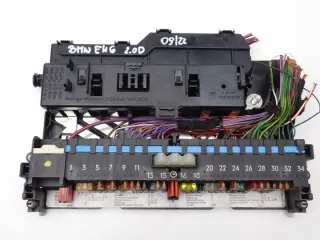 8364540 Блок предохранителей BMW 3 E46 Арт e10424265, вид 5
