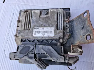 0281012694 55560810 Блок управления двигателем Opel Astra H Арт e10456543, вид 1