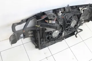2000R- Передняя панель крепления облицовки (телевизор) Seat Alhambra 1 restailing Арт e10463556, вид 7