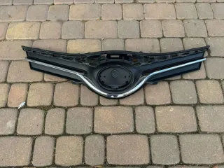 53101-0D660 S2410Q022 53111-0D810 Решетка радиатора Toyota Yaris 3 Арт e10467484, вид 1