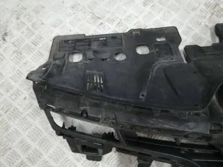 622563184R T0000113542 Решетка радиатора Renault Clio 4 Арт e10479530, вид 2