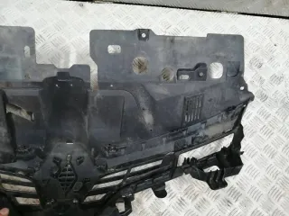 622563184R T0000113542 Решетка радиатора Renault Clio 4 Арт e10479530, вид 8
