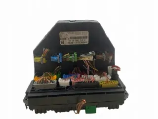 A2129000106 Блок предохранителей Mercedes E C207 Арт e10484408, вид 1