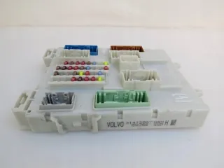 31412887 Блок предохранителей Volvo V40 2 Арт e10484731, вид 3
