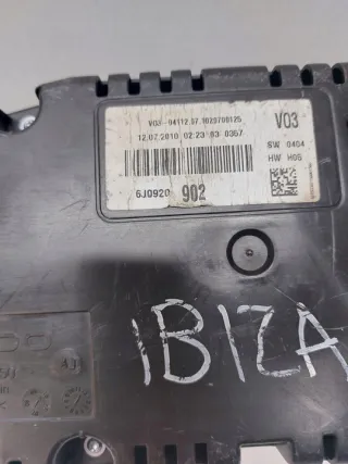 6J0920902J Щиток приборов (приборная панель) Seat Ibiza 4 Арт e10486897, вид 2