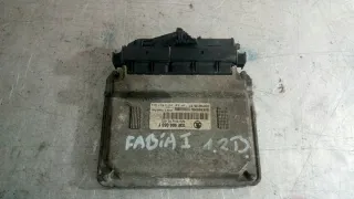 03E906033F Блок управления двигателем Skoda Fabia 1 Арт e10493504, вид 1