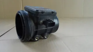 E5T52271 Расходомер воздуха Mazda 5 1 Арт e10497214, вид 3