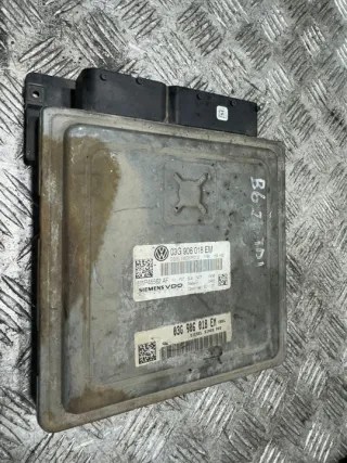 03G906018EM Блок управления двигателем Volkswagen Passat B6 Арт e10507194, вид 1