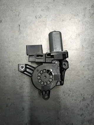 5A18F13 Моторчик стеклоподъемника BMW 2 U06 Арт e10522024, вид 1