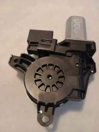 5A18F13 Моторчик стеклоподъемника BMW 2 U06 Арт e10522041, вид 1