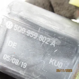 5Q0959802A Моторчик стеклоподъемника Skoda Karoq Арт e10529992, вид 5