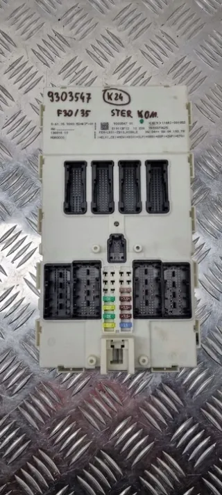 9303547 Блок комфорта BMW 3 F30/F31/GT F34 Арт e10542262, вид 1