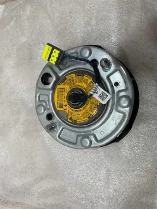 33784579703 Подушка безопасности BMW 1 F20/F21 Арт e10545667, вид 2