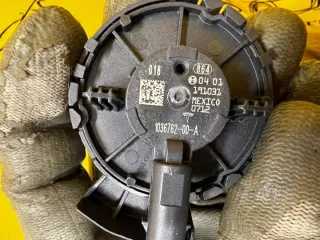 1036762-00-A Датчик удара Tesla model 3 Арт e10549392, вид 3