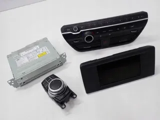 9471068 9306742 9379120 8717545 Блок навигации BMW i3 Арт e10557459, вид 1