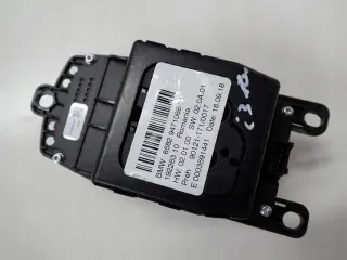 9471068 9306742 9379120 8717545 Блок навигации BMW i3 Арт e10557459, вид 4