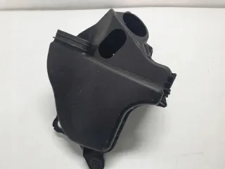 7532753 Корпус воздушного фильтра BMW 3 E90/E91/E92/E93 Арт e10563603, вид 1