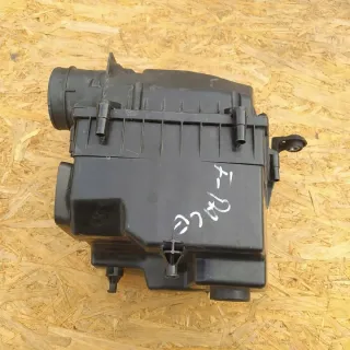 GX63-9600-BB Корпус воздушного фильтра Jaguar F-Pace Арт e10568765, вид 3