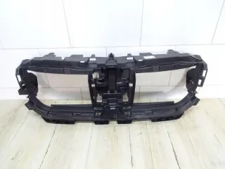 7011116-12 Решетка радиатора BMW X1 U11 Арт e10572291, вид 1