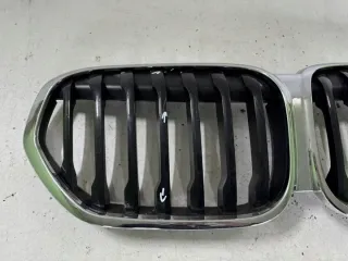 8493450 Решетка радиатора BMW X1 F48 Арт e10572355, вид 2
