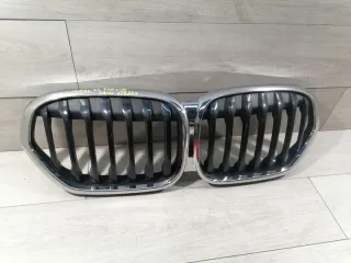 51138493451 51138493450 8493450 8493451 Решетка радиатора BMW X1 F48 Арт e10572399, вид 1