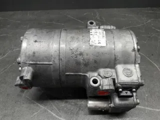 9240287 Компрессор кондиционера BMW 5 F10/F11/GT F07 Арт e10572995, вид 1