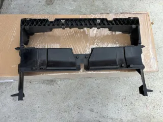 15677210 Передняя панель крепления облицовки (телевизор) BMW 2 F45/F46 Арт e10580292, вид 1