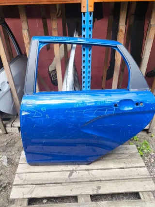  Дверь задняя левая Lada Vesta 1 Арт M4527-0006
