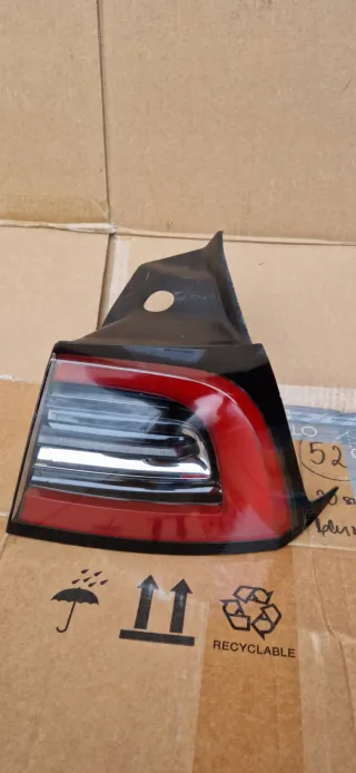 2SD.2715 Фонарь задний правый Tesla model 3 Арт AL14873027327, вид 2
