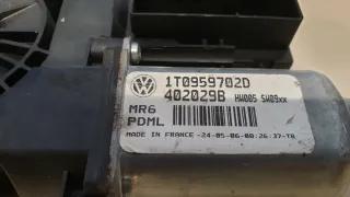 1T0959702D Моторчик стеклоподъёмника передний правый Volkswagen Caddy 1 Арт ZAP144913, вид 3